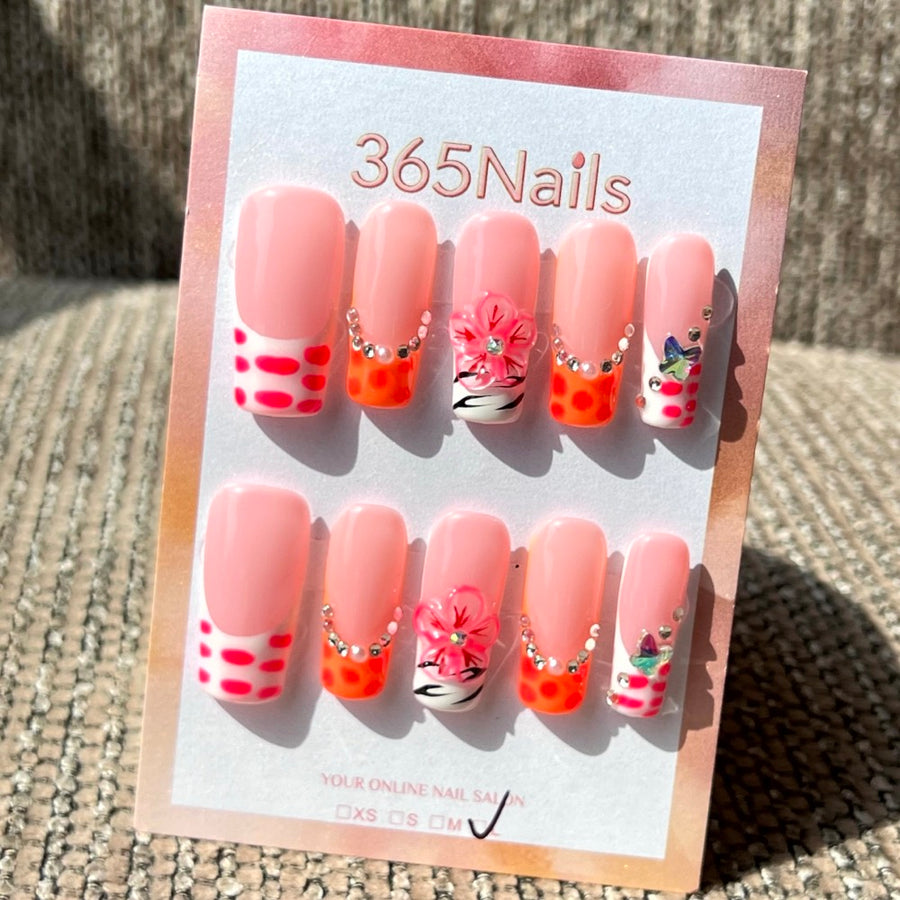 365nails: "Summer Splash" – 3D Floral & Checkered Handmade Square Nails