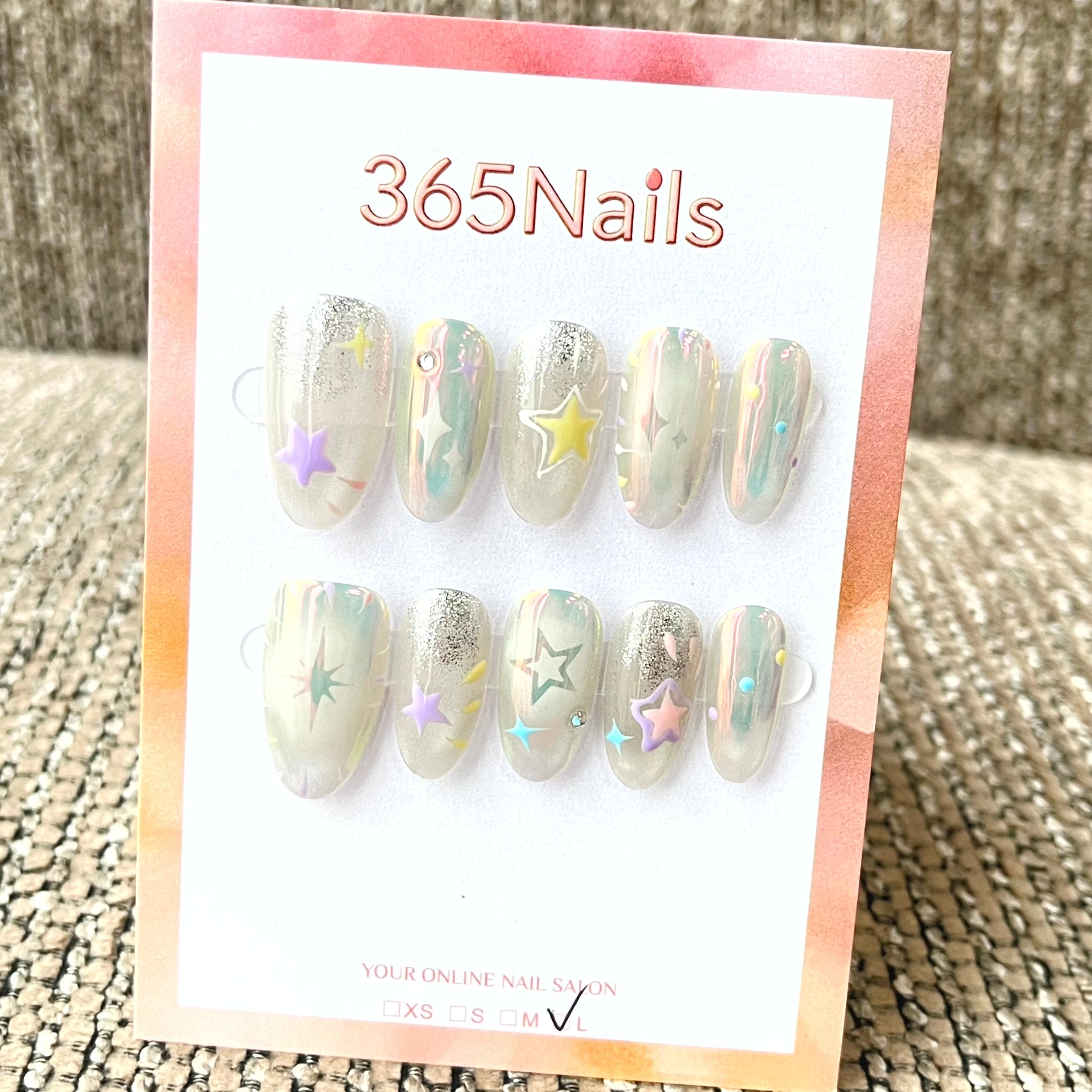 365nails：星光夢境 — 珠光虹彩 3D 星星 手工製 棺材形 穿戴甲