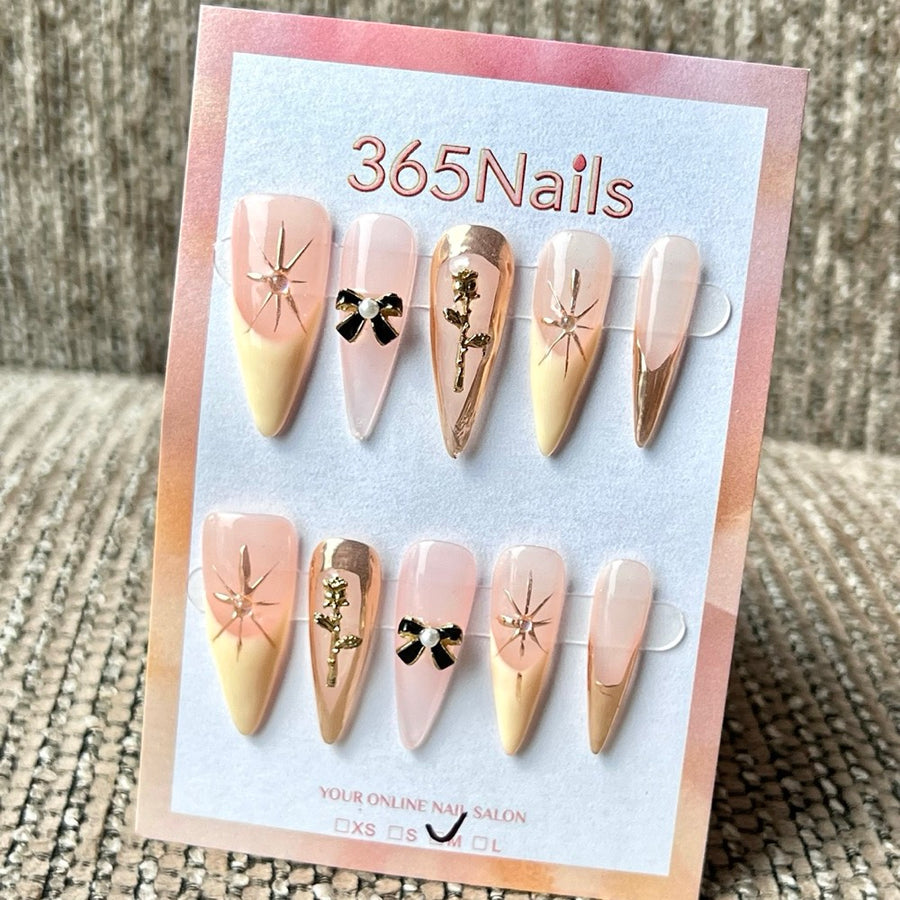 365nails 수제 미디엄 스틸레토형 프레스온 네일 — 우아한 핑크·골드 로즈·리본·별 장식