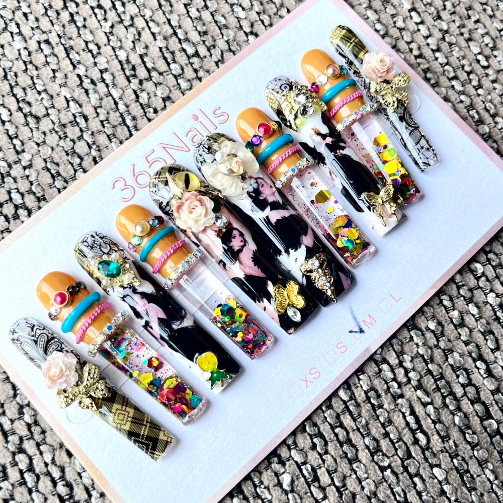365nails: "Outono Dramático" – Unhas Coffin Feitas à Mão com Personagens Xadrez 3D - 5,5cm
