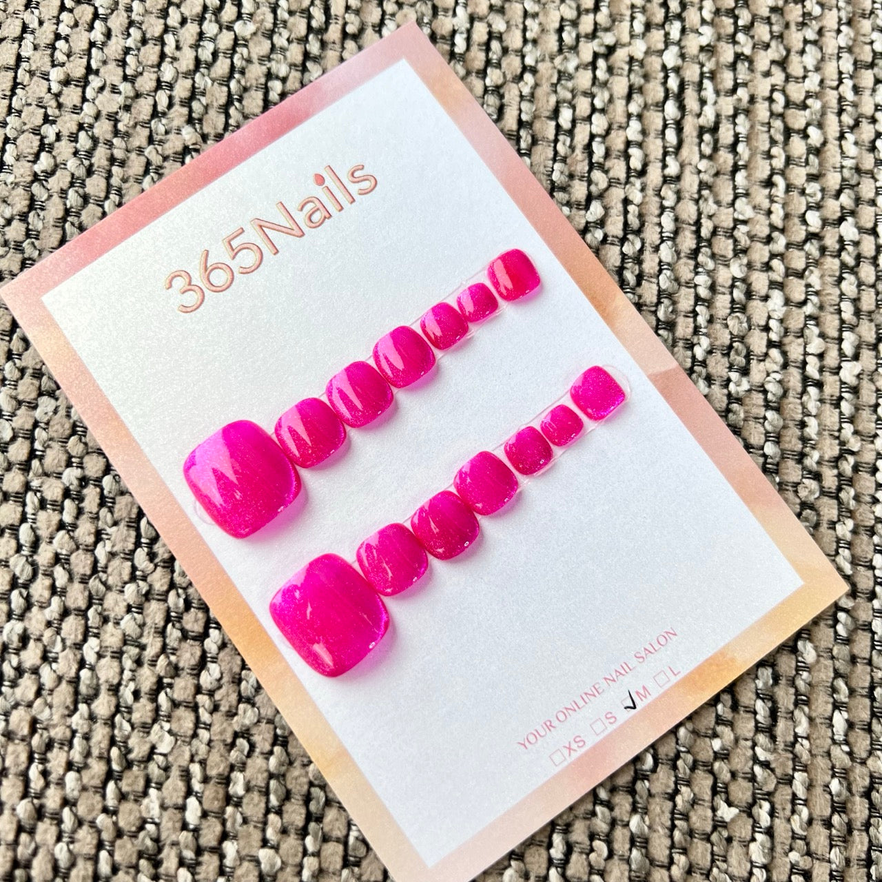 365nails: "Barbie Pink shimmer" – handmade press-on pedicure