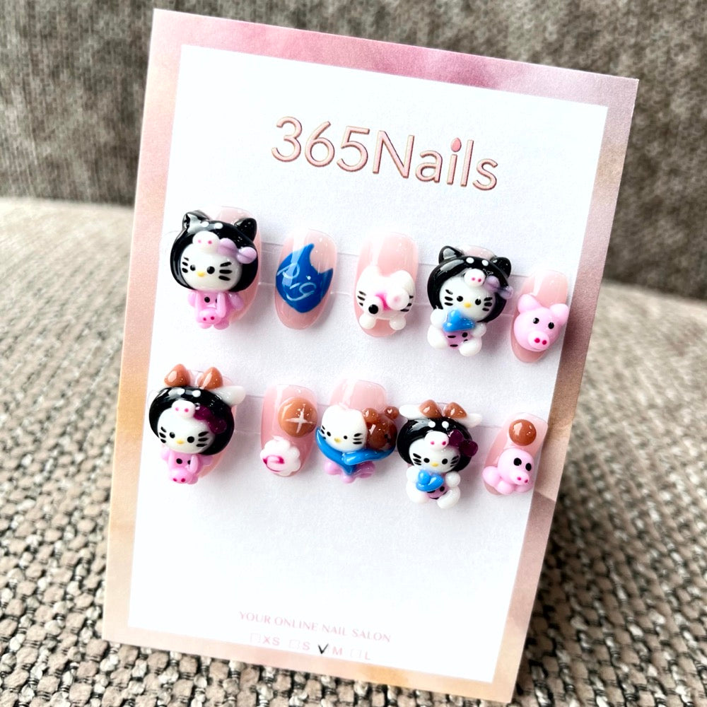 365nails: "Kitty's Blue Bow" – 3D Hello Kitty Short Almond Nails