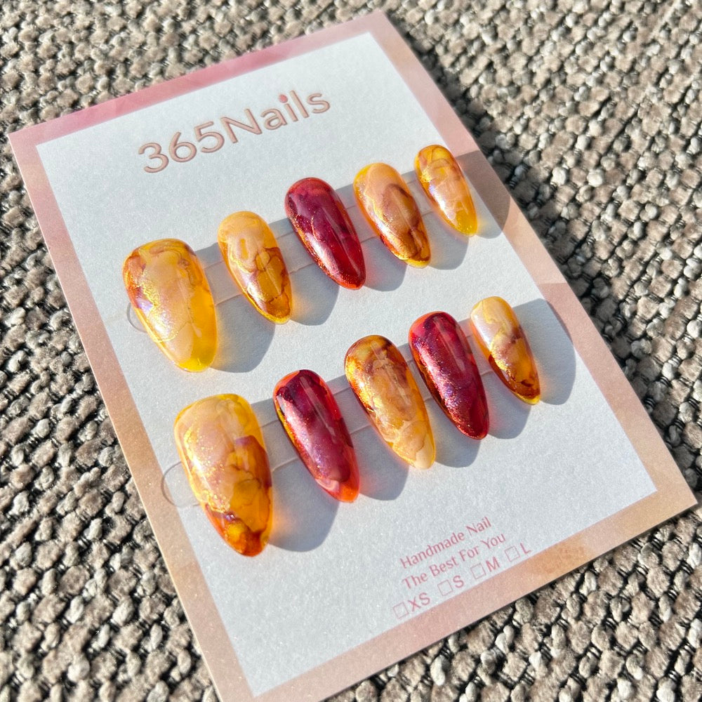 Amber Glow & Caramel Maple Ice Honey Yellow Tea Brown Marble Cat Eye Nails ｜ Handmade Smudge Series(moq=30)