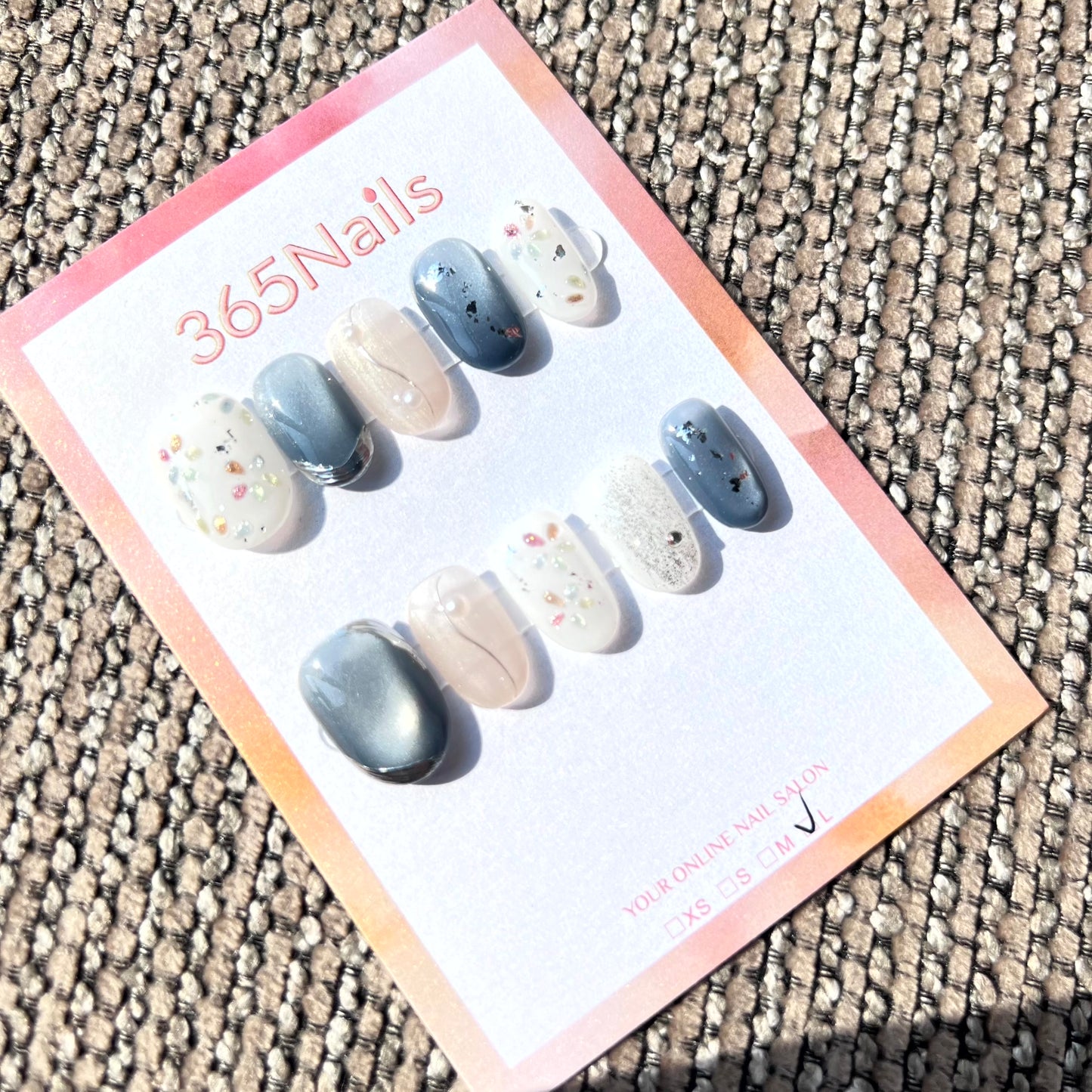 365nails: "Oceanic Fairy Dust" – Blue Cat-Eye & Crushed Shell Handmade Oval Nails