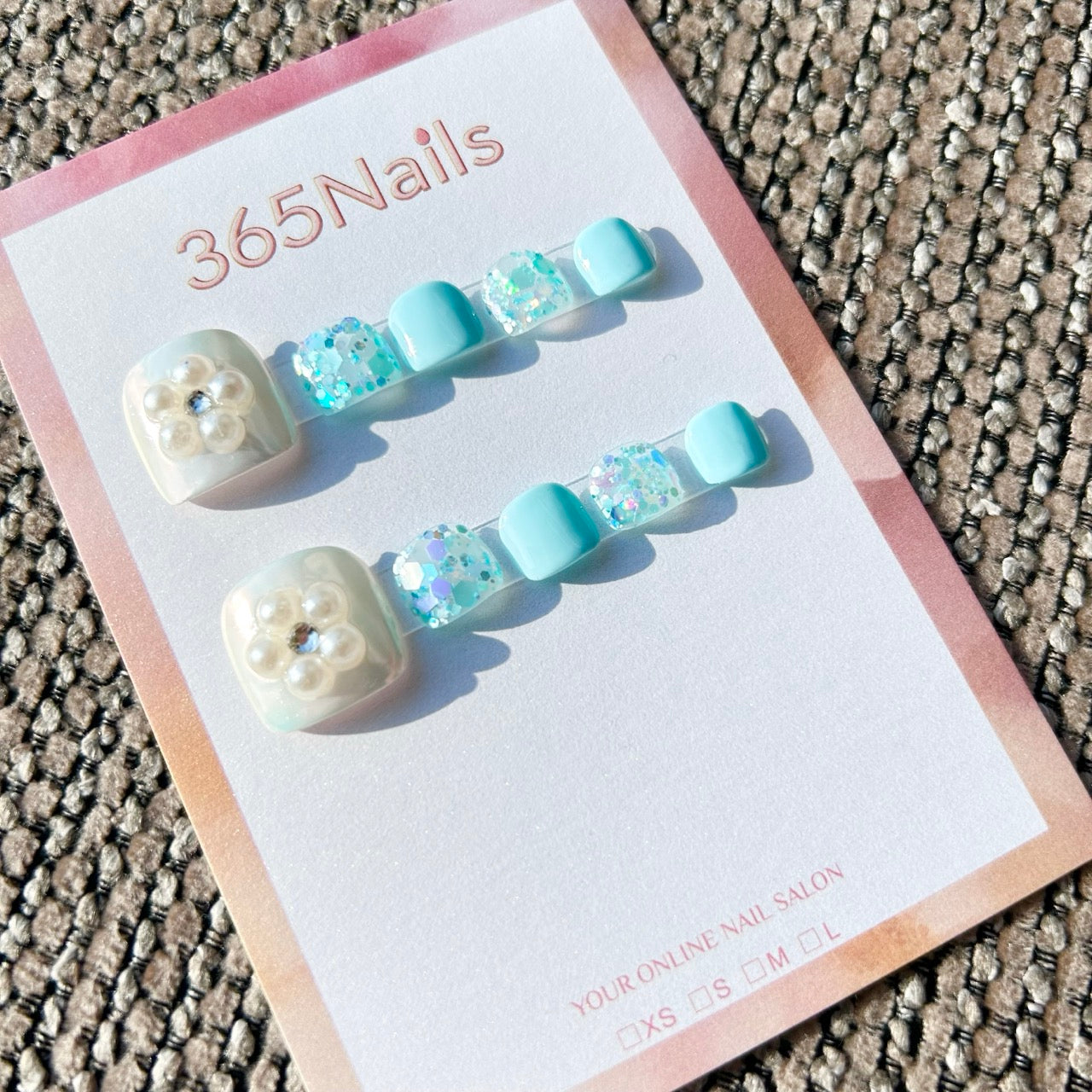 365nails: "mint pearl floral" – handmade press-on pedicure