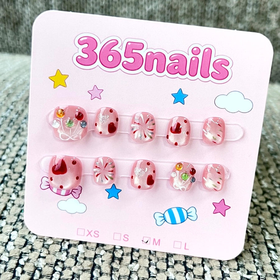 365nails: "Sweet Peppermint Dreams" – 3D 캔디·하트 수제 숏 스퀘어형 네일