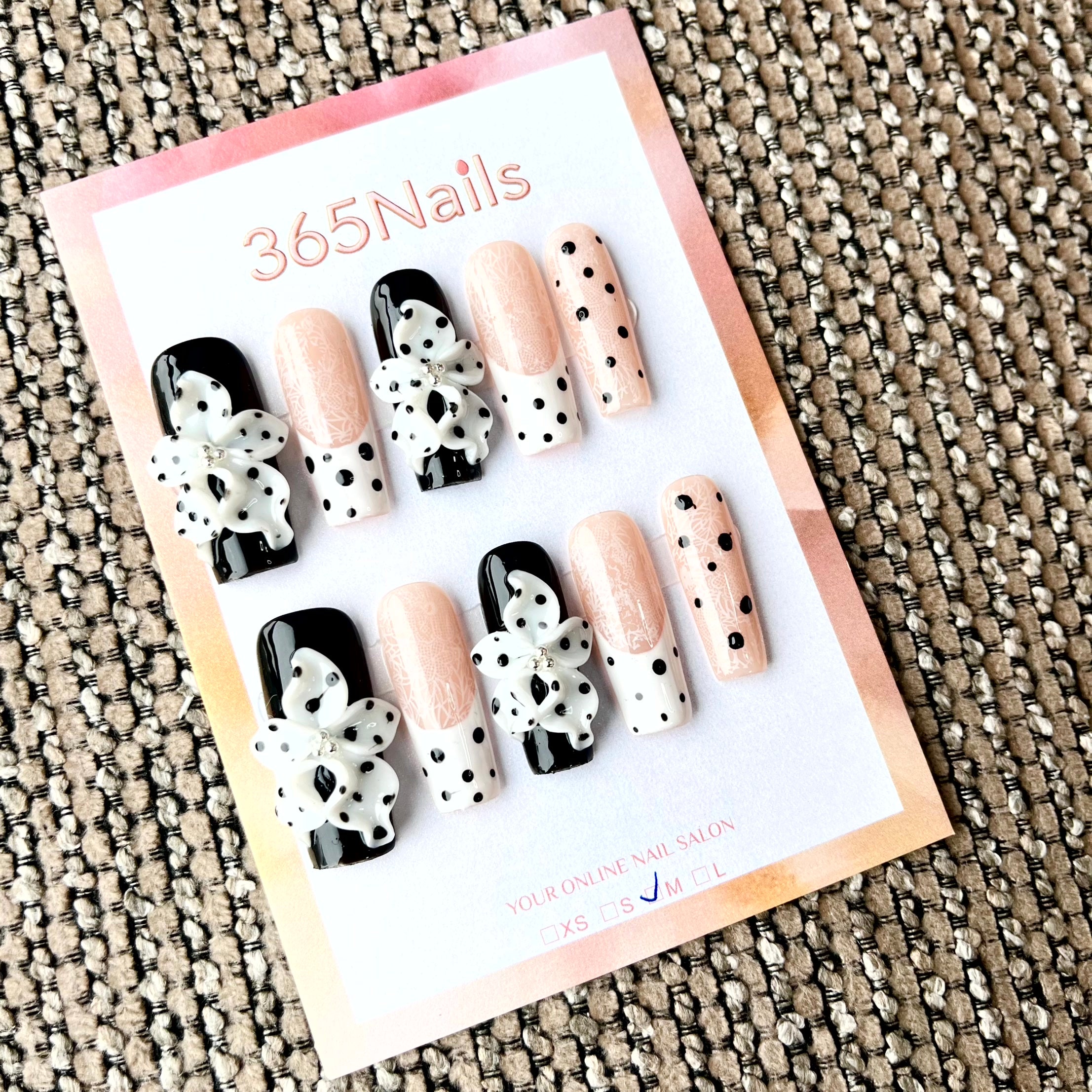 Chic Bloom: "Dalmatian Lily" – Long Coffin Press-on Nails