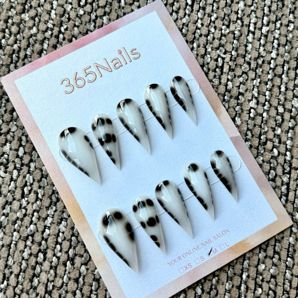 Milky White Black Ink Dragon Armor Shape Handmade Press-On Nails