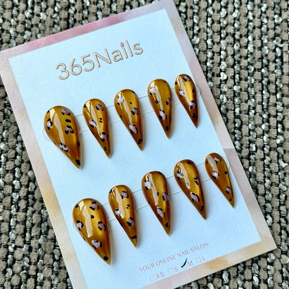 Amber Leopard Dragon Armor Shape Handmade Press-On Nails