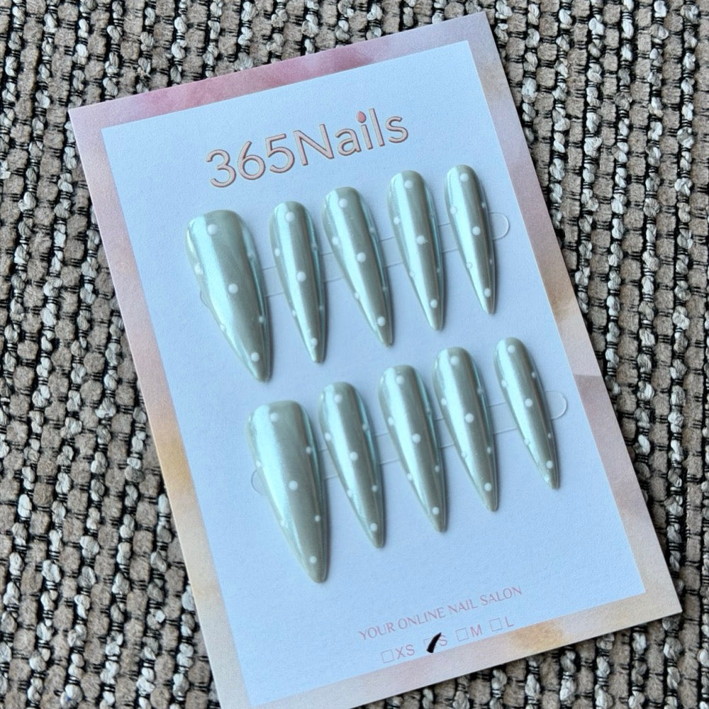 Sage Green Pearl Dot Cat-Eye Handmade Press-On Nails