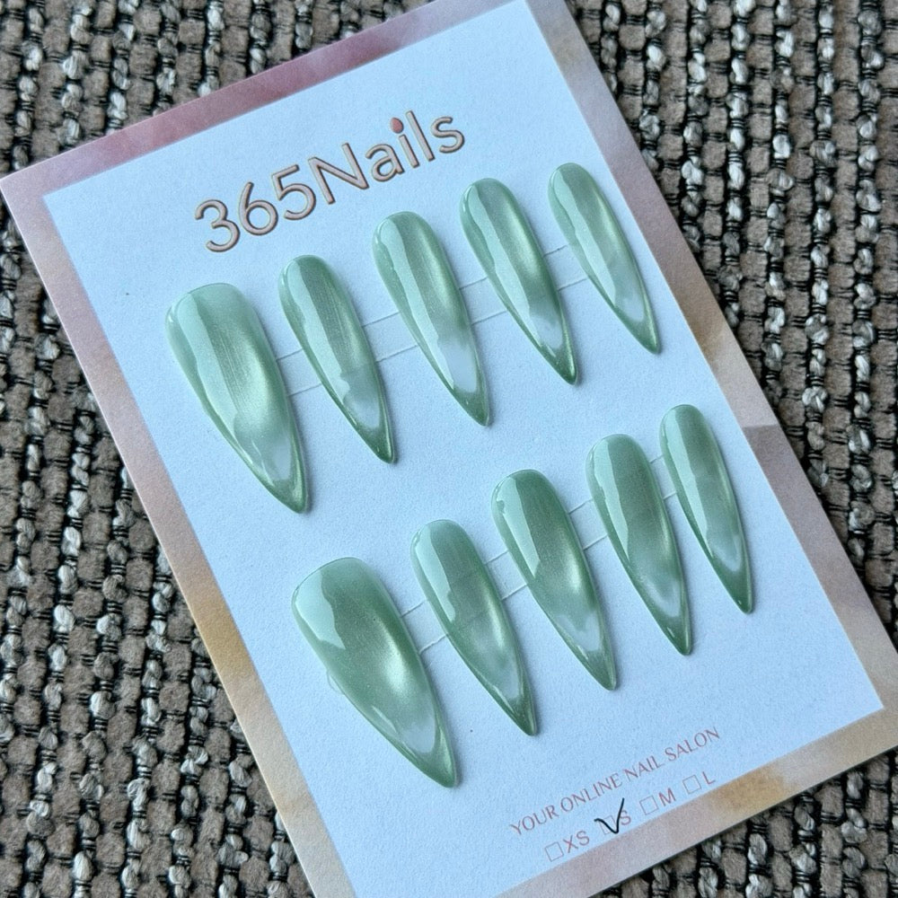 Translucent Mint Cat-Eye Handmade Press-On Nails