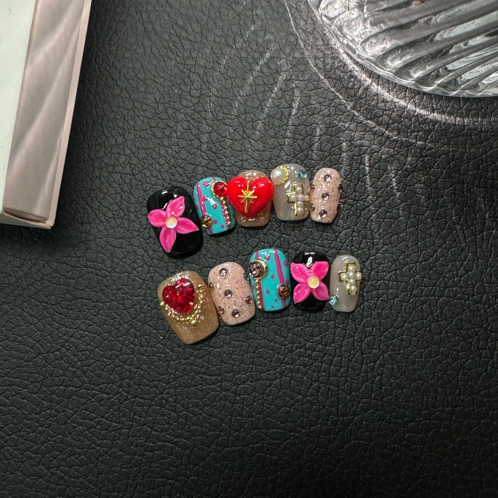 365nails: "Sweetheart's Whimsy" – 3D Floral & Heart Handmade Short Square Nails