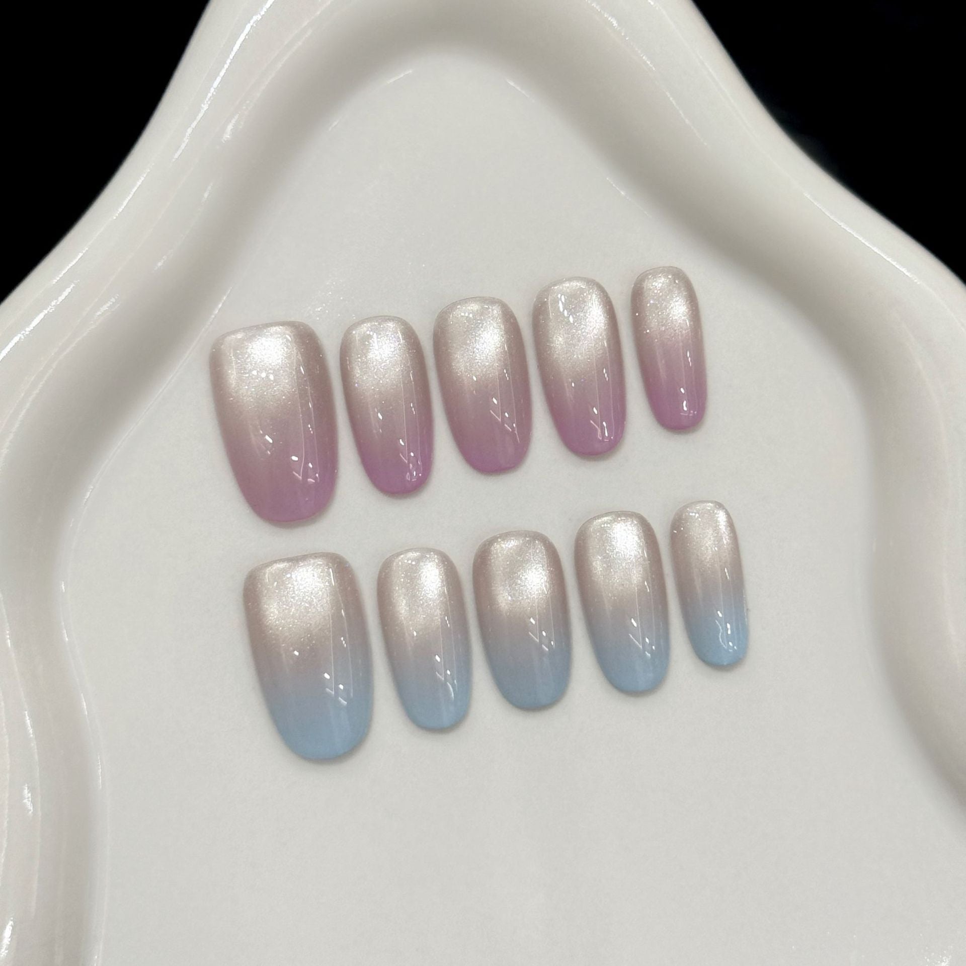 365nails: "Iridescent Aurora" – Hand-Painted Ombré Cat Eye Handmade Press on Nails Short Almond Nails