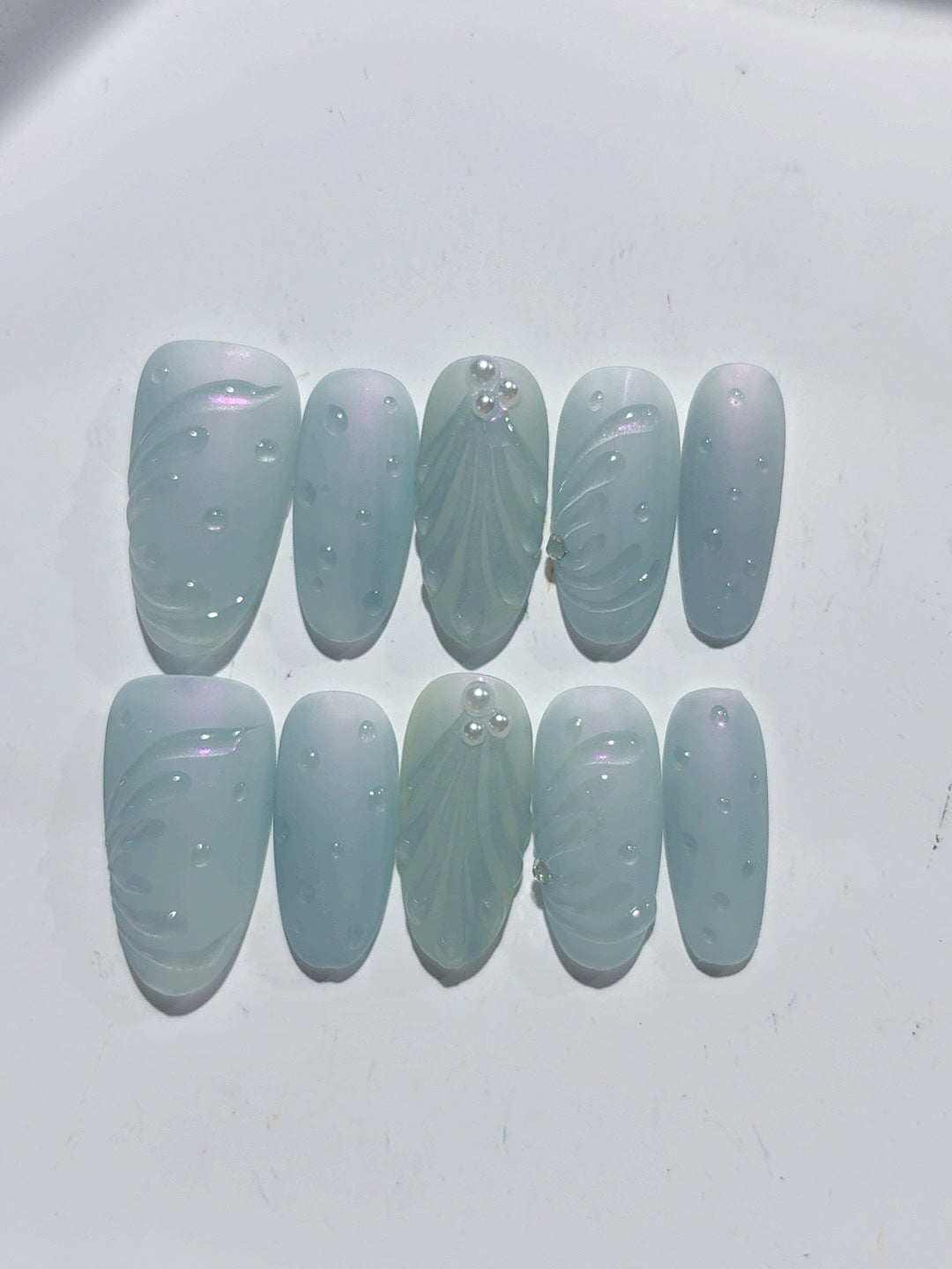 365nails-翡翠寧靜：「霧葉」— 杏仁形 手工製 3D雕刻 穿戴甲
