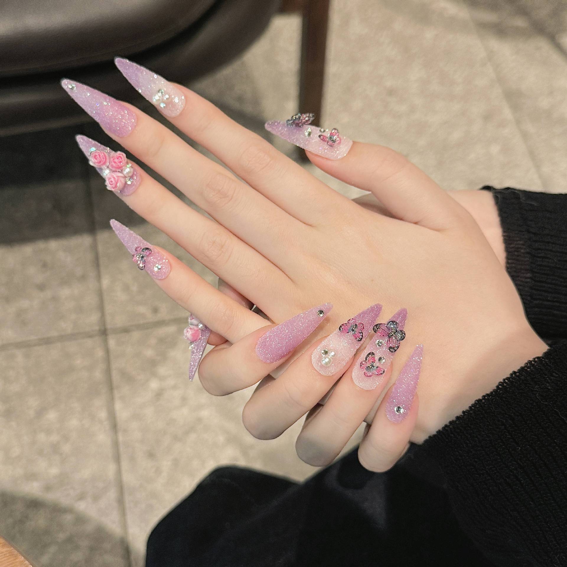 365nails: "핑크 블로썸" – 3D 플로럴 & 나비 수제 스틸레토형 네일