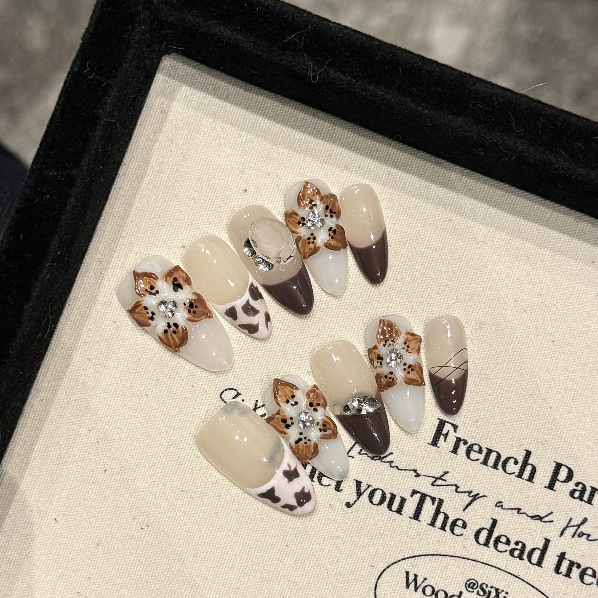 365nails: "Leopard Bloom" – 3D Floral & Gem Handmade Almond Nails