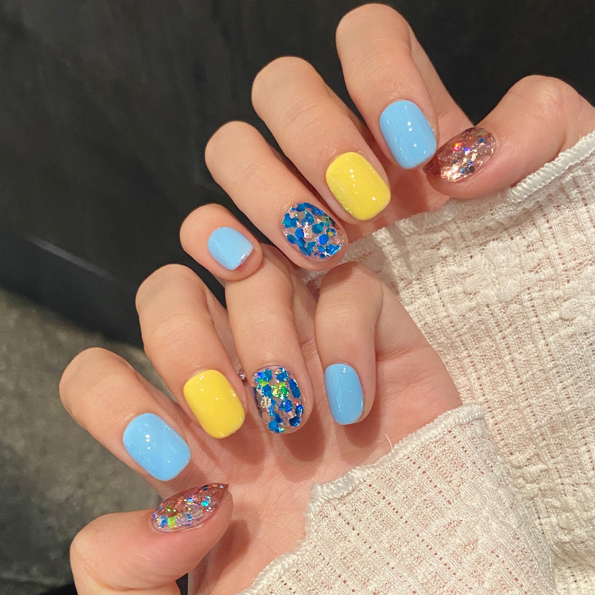 365nails: 캔디 스플래시 – 3D 글리터 & 컬러 블록 수제 스퀘어형 네일