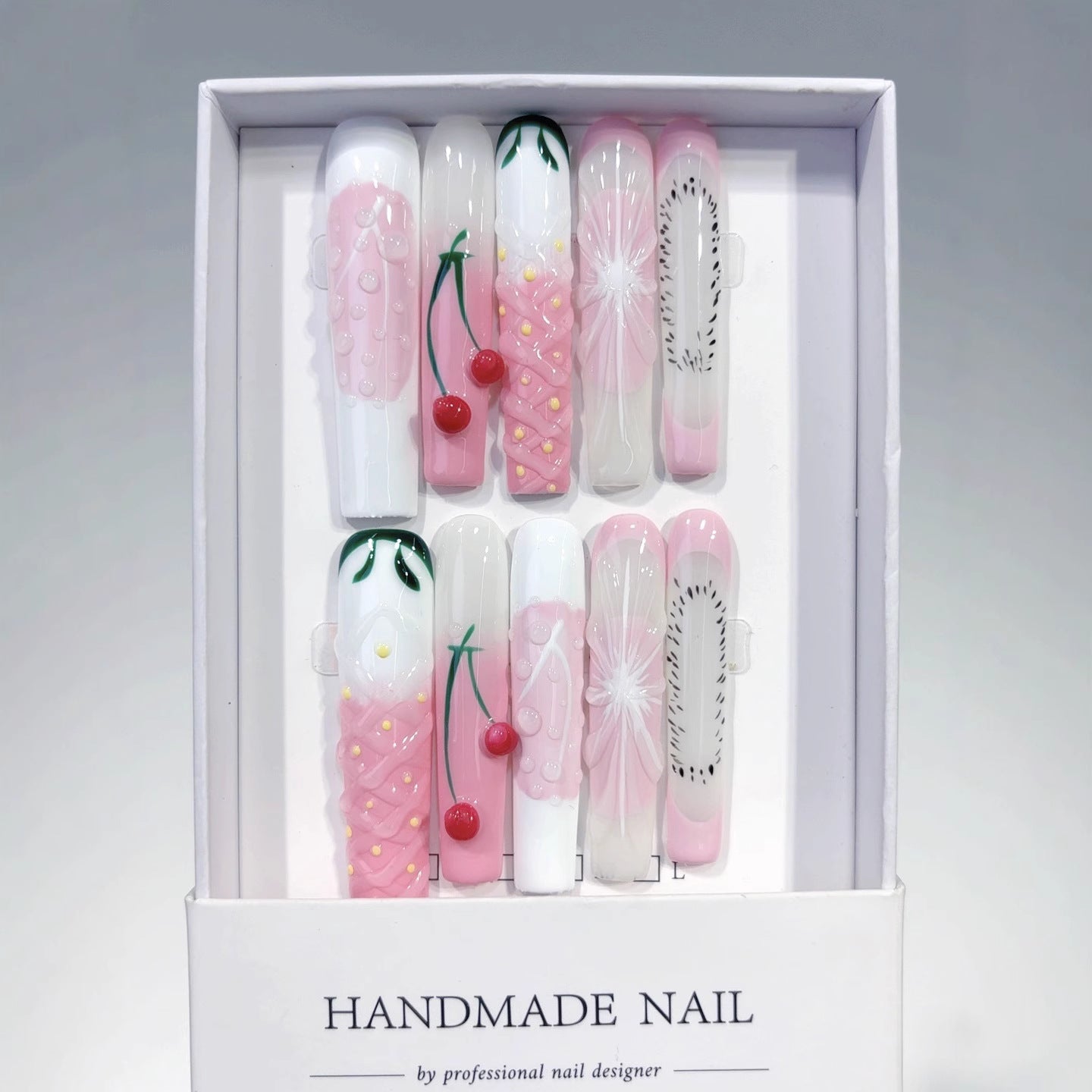 Unhas Postiças em Gel em Tons Pastel Fofas com Gelatina de Fruta de Cereja