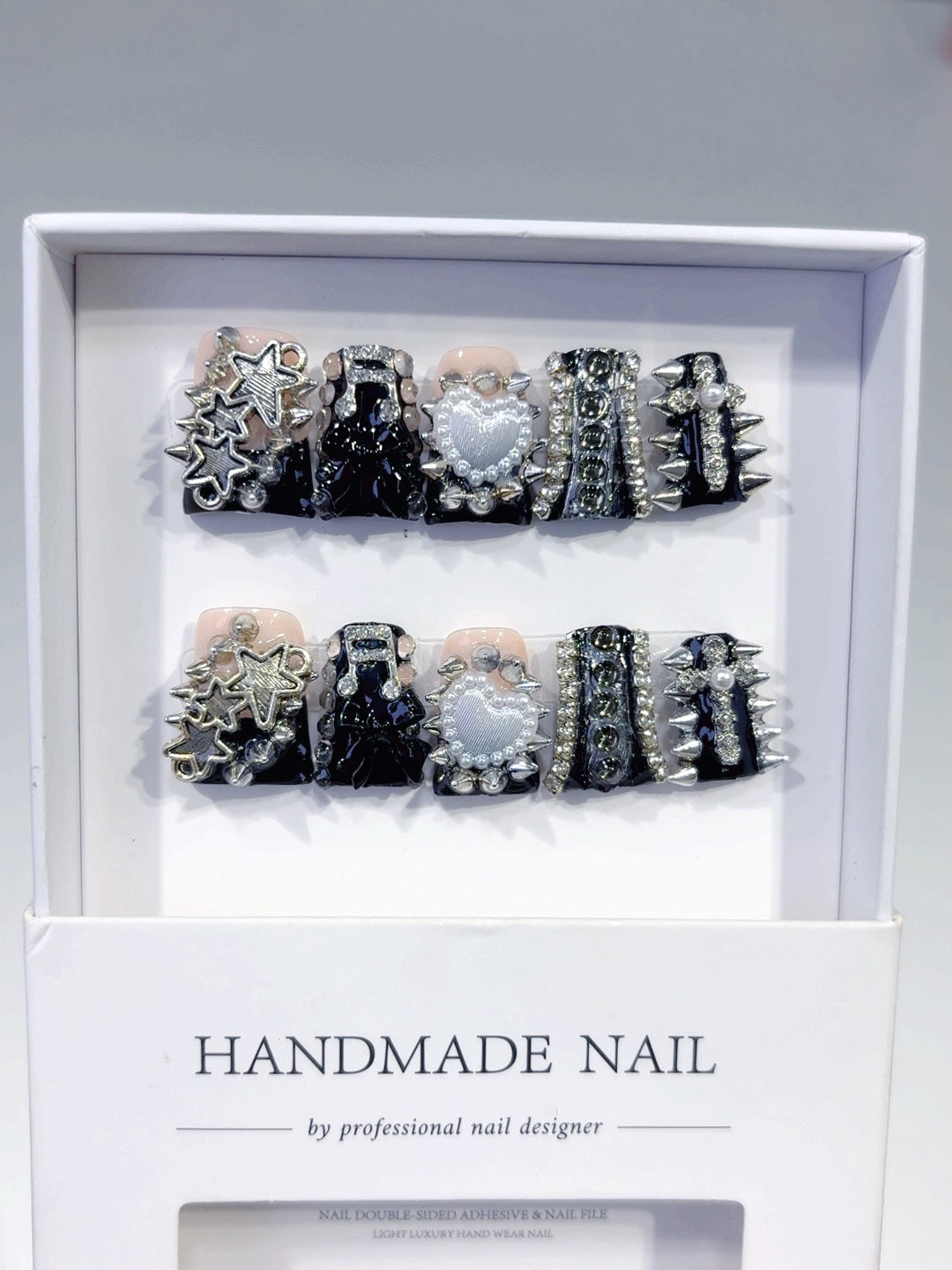 Punk Royal: "Spiked Heart" – Short Almond Handmade Press On Nails