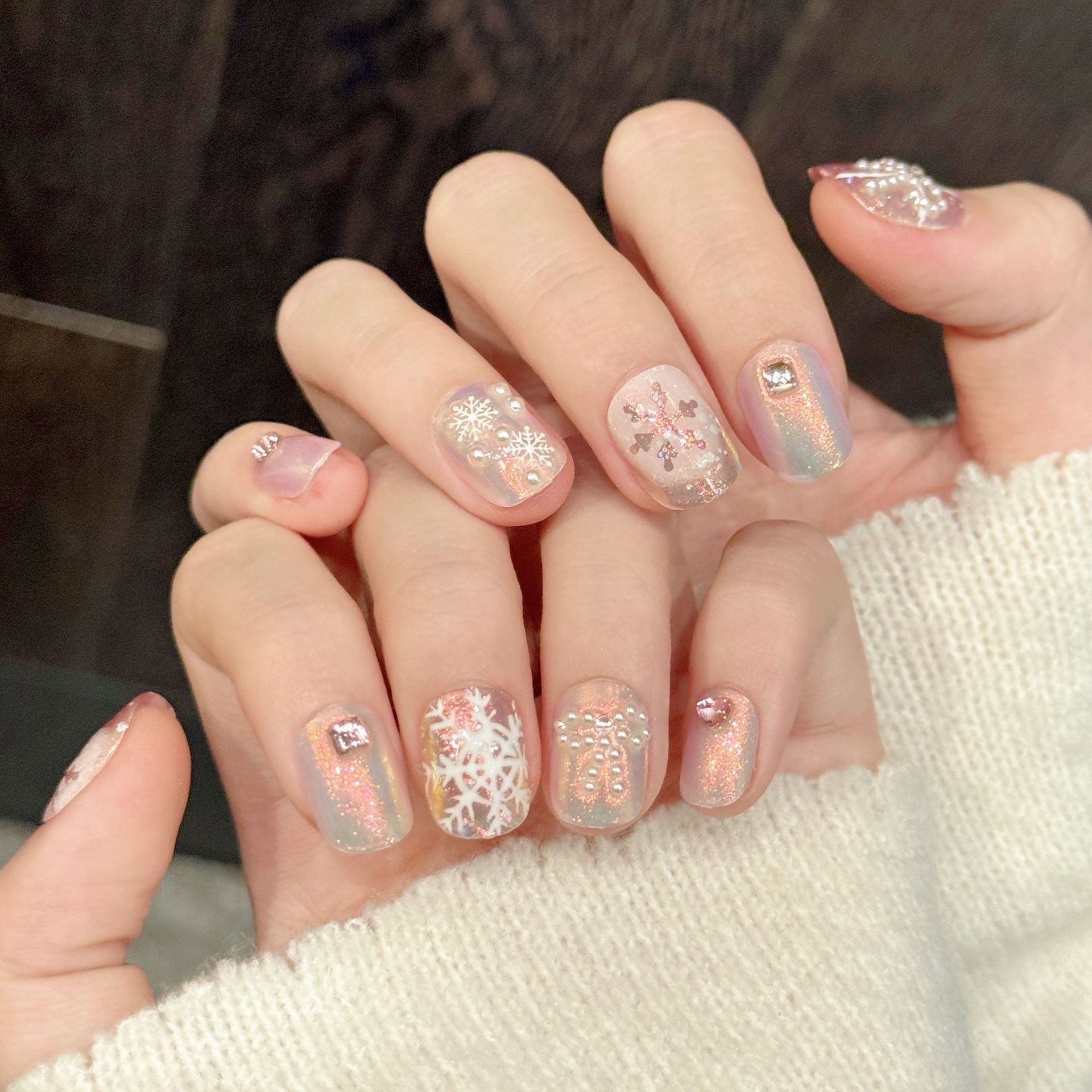 Iridescent Snowflake Glitter Pastel Press On Nails