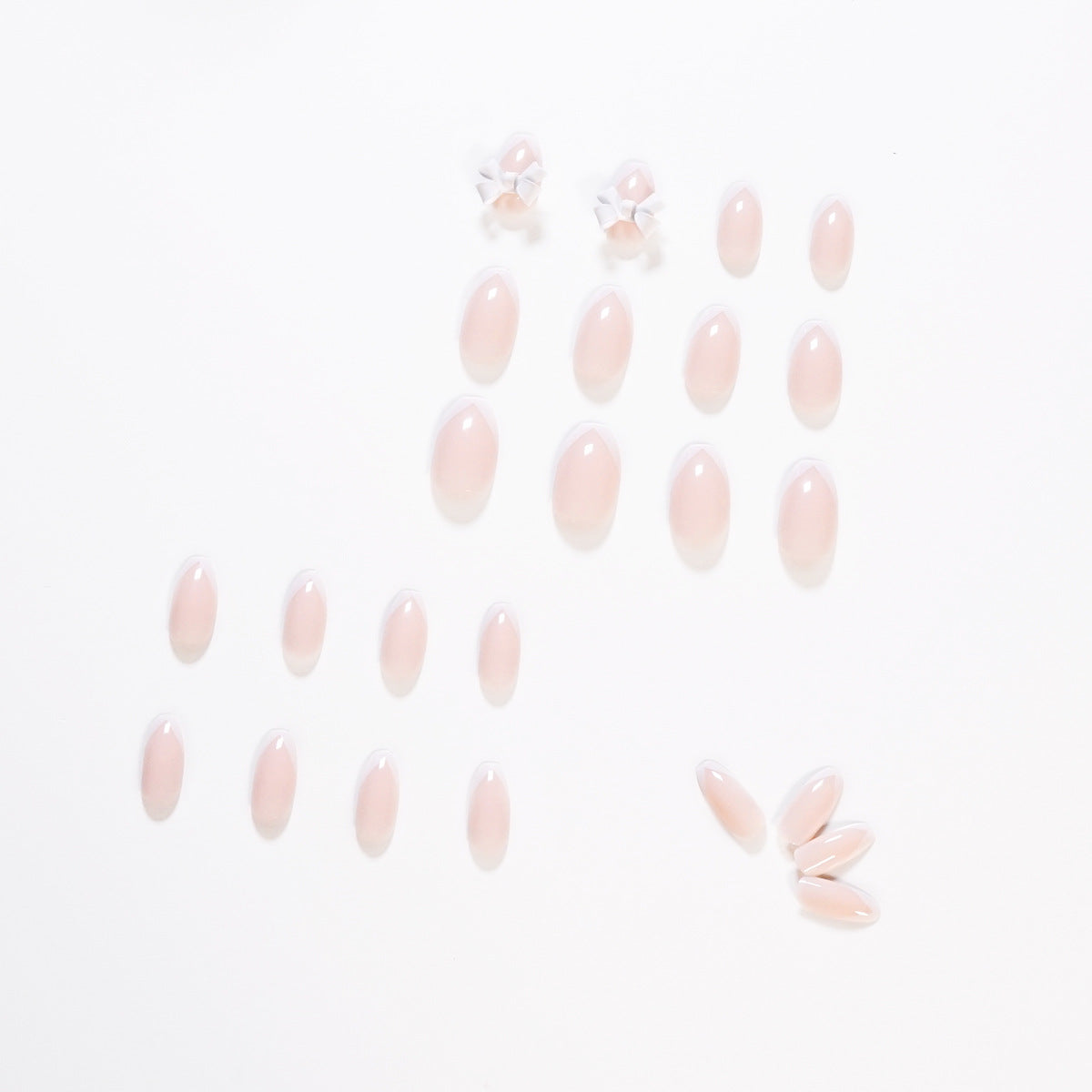 裸色簡約法式蝴蝶結可重複使用成品穿戴甲｜365nails