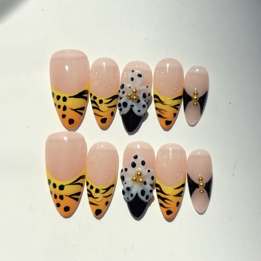 365nails-Wild Safari: "Animal Print Mix" – Almond Shape Handmade 3D Carved Press-On Nails
