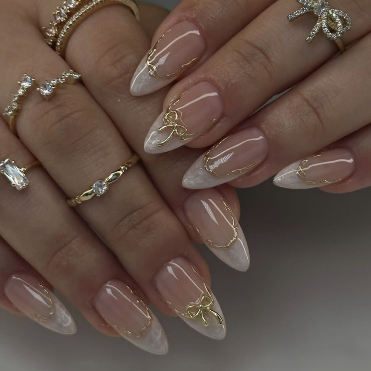 hot-selling French white smudged wearable nail short almond-shaped manicure fake nail removable wearable nail piece｜365nails