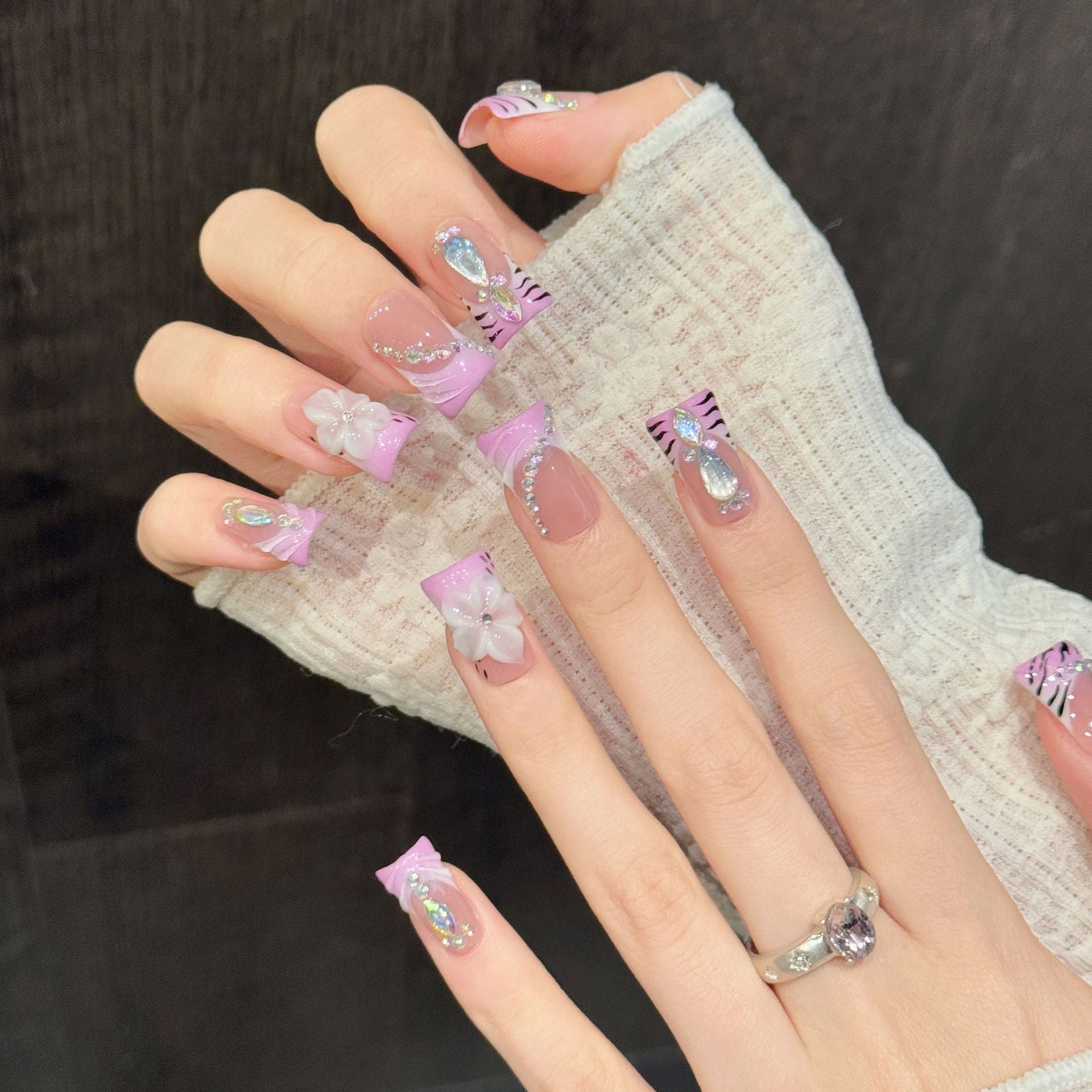365nails: "Neon Safari" – 3D Floral & Iridescent Tiger Stripe Handmade Almond Nails