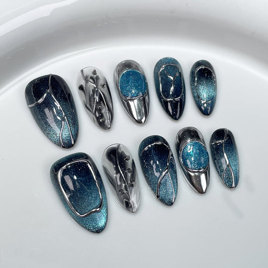 Handmade Press-on Nails Spice girl cat eye nail art smudge metal wind personalized fake nails   almond nail｜365nails