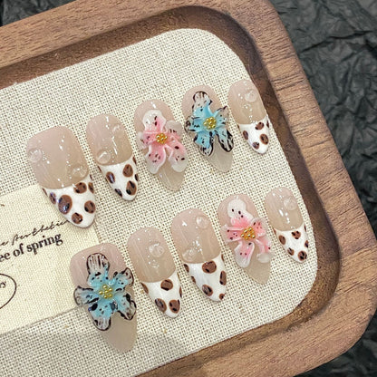 Hand-carved manicure Devil's Flower French Leopard print autumn and winter fake nails | 365nails
