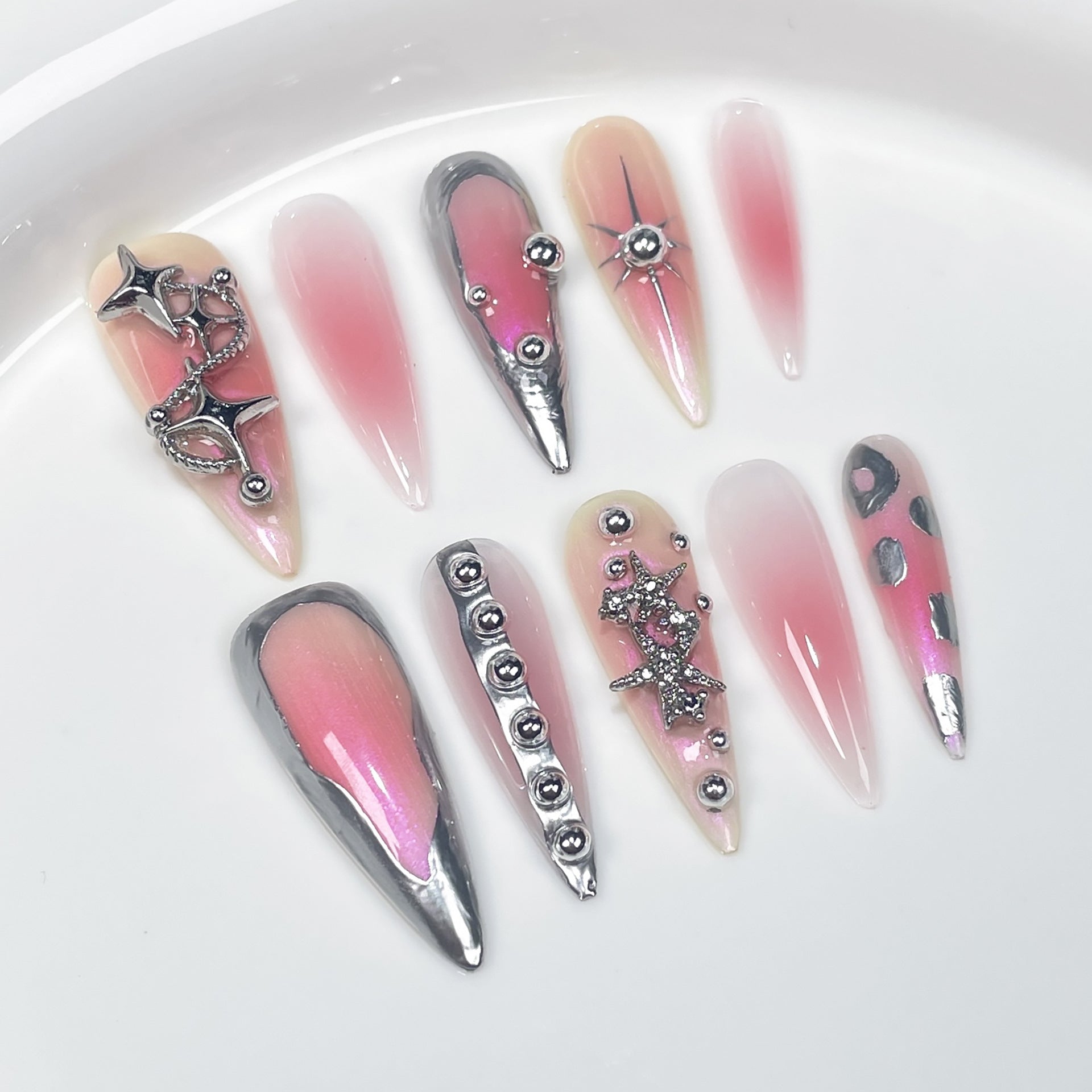 Handmade Press-on Nails spray gun blush nail Europe and America sweet cool metal irregular shape wearable nail sticker wholesale｜365nails