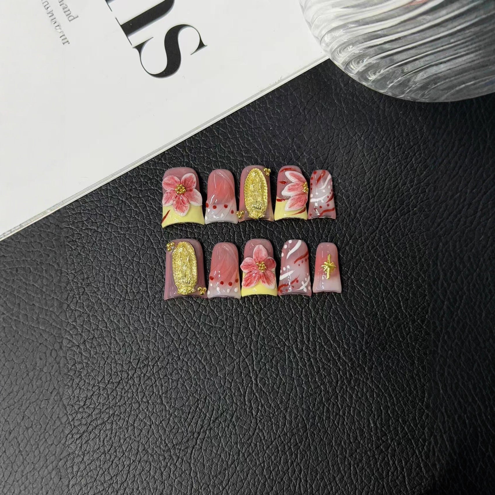 365nails 꽃피는 속삭임 3D 입체 플로럴 수제 아몬드형 네일