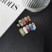 365nails: "임페리얼 골드" – 3D 크리스탈 수제 아몬드형 네일팁