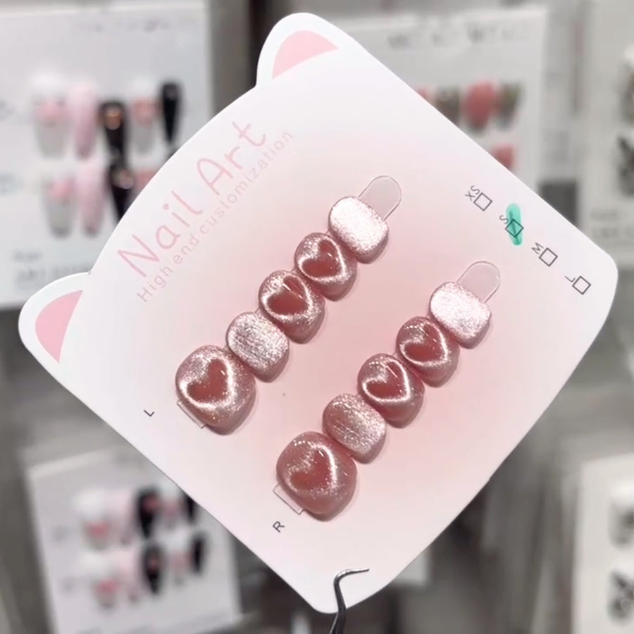 365nails: "dusty rose cat-eye heart" – handmade press-on pedicure