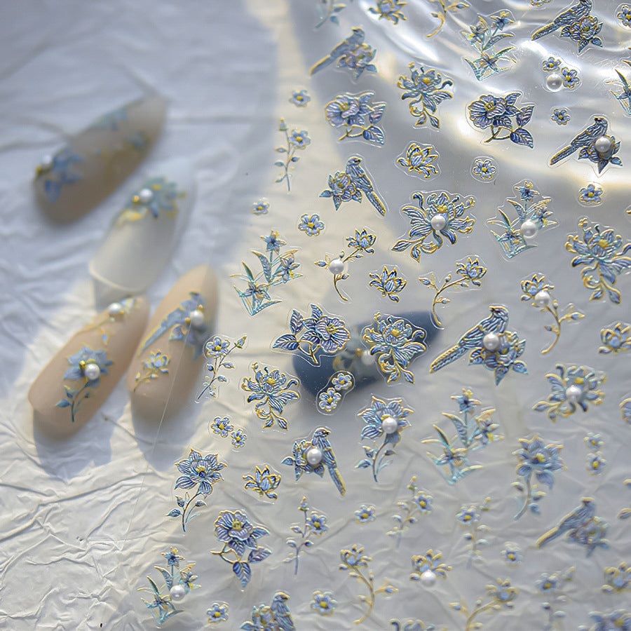 水晶藍花卉系列：「冰藍綻放」— 3D 水晶指甲貼