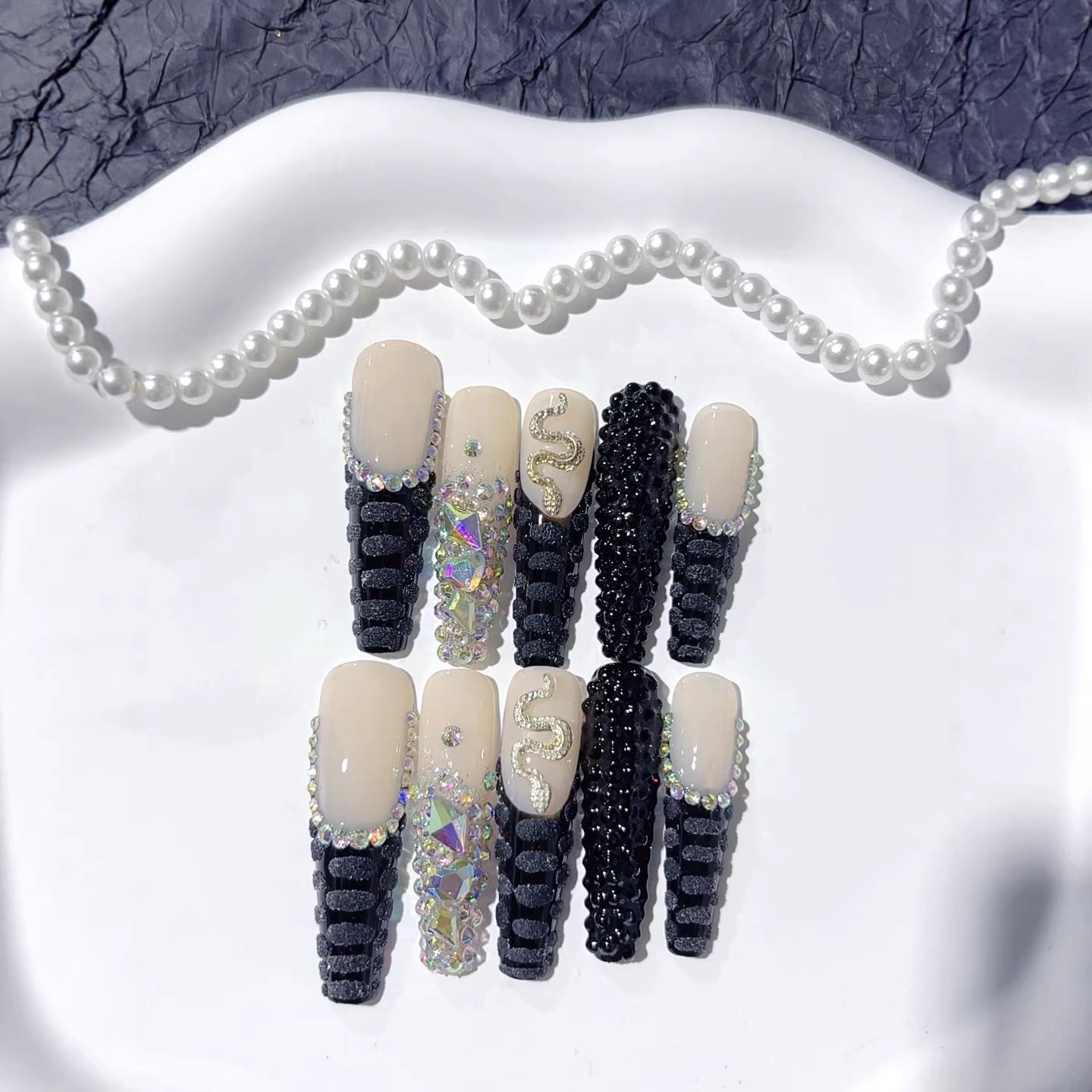 Dark Serpent : ongles press-on extra-longs forme carrée « Cobra Scale »