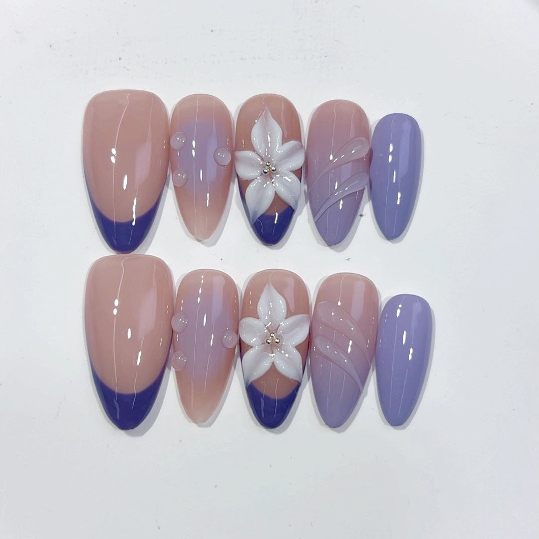 Floraison Lavande : "Pétale Violet" – Ongles press-on fait main forme amande mi-long