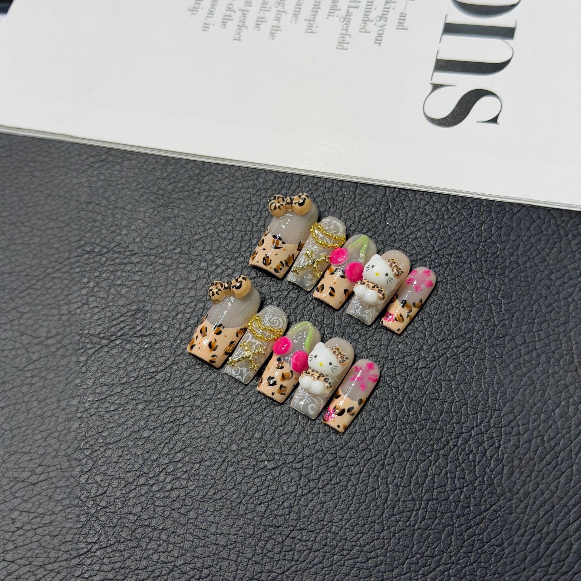365nails: "Y2K Safari" – 3D Character & Leopard Print Handmade Short Square Nails