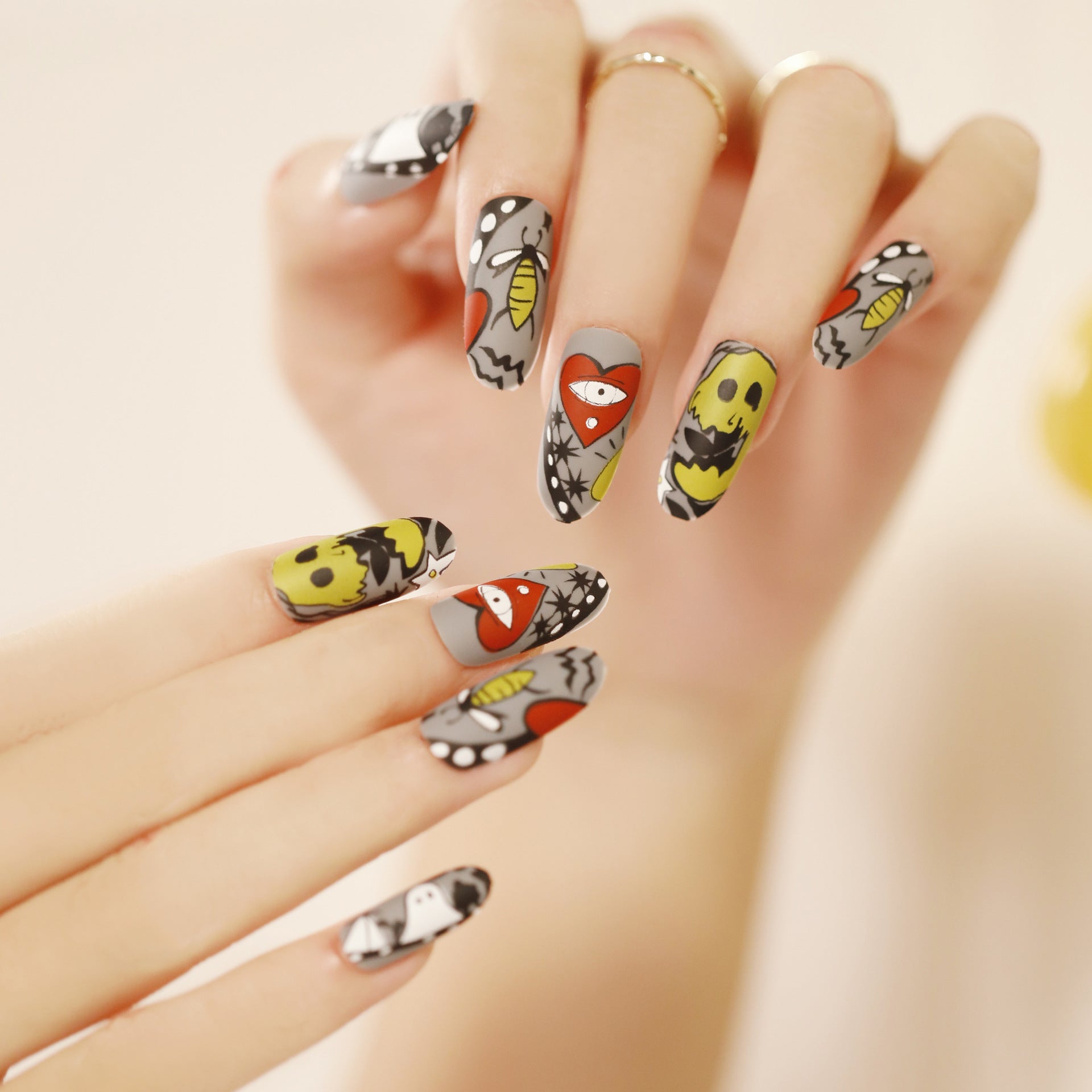 Collection d'ongles ronds d'Halloween, art des faux ongles, produits finis, faux ongles, patchs d'ongles｜365nails