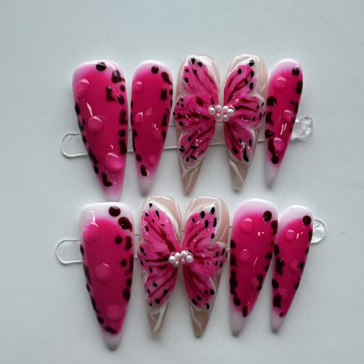 365nails：「粉色幻想」—3D 立體蝴蝶手工製尖形穿戴甲