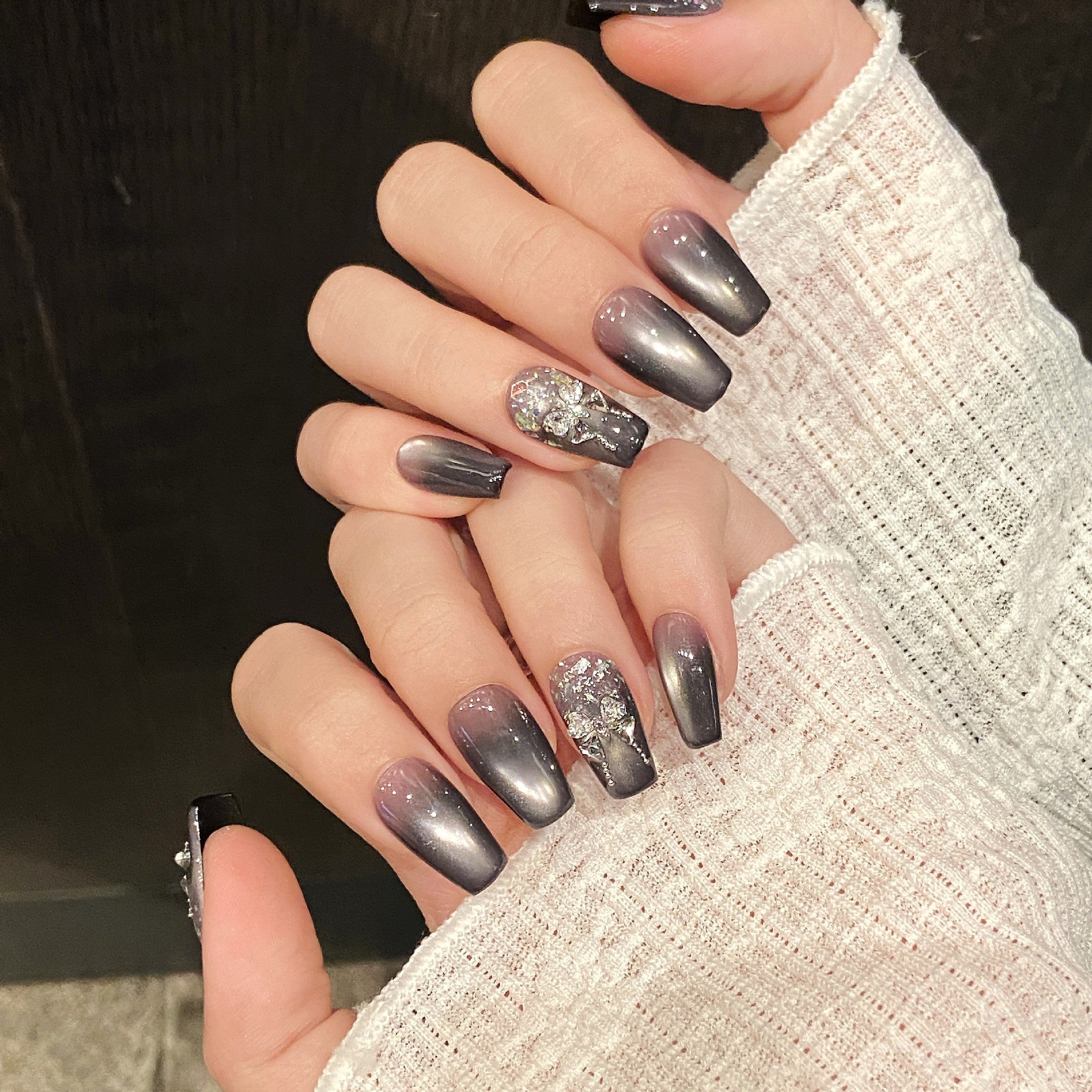 365nails: "Shadow Bloom" – 3D Floral & Cat Eye Handmade Almond Nails