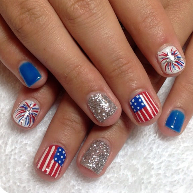 365nails: "Patriotic Stars" – Graphic Star & Polka Dot Printed Squoval Nails