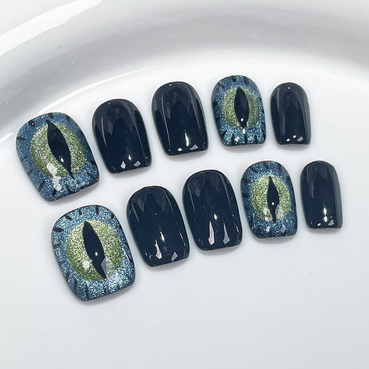 Adam has the same handmade press-on nails, sweet and cool Spice Girl cat eye short nail patch fake nails｜365nails