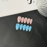 365nails: "Blossom & Sky" – 단색 수제 아몬드형 네일