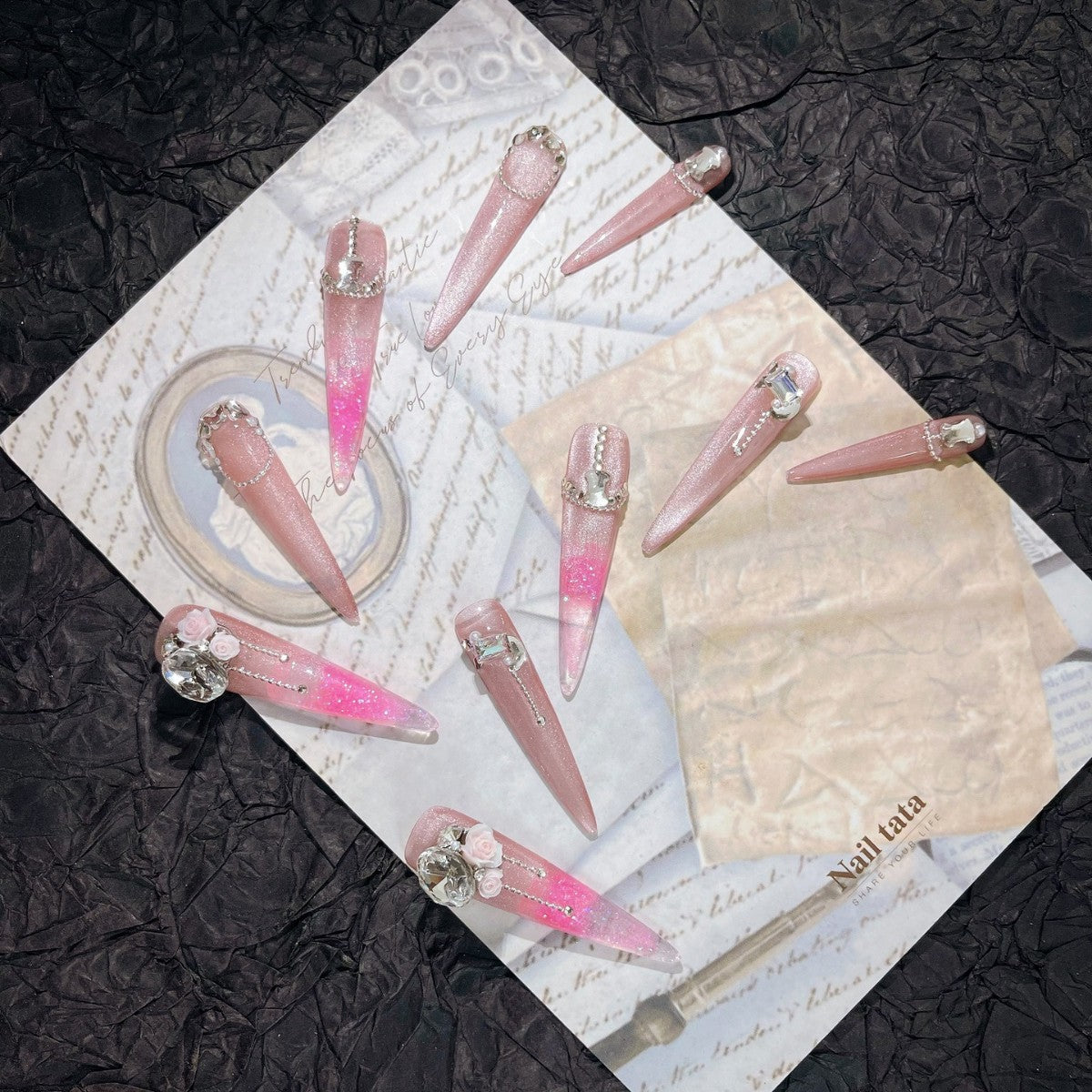 The Art Edit · Rosy Mirror Chain