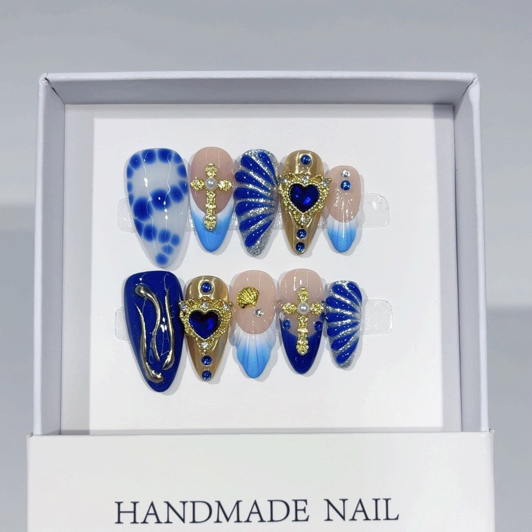 Royal Sapphire: "Coroa do Oceano" – Unhas Postiças Amêndoa