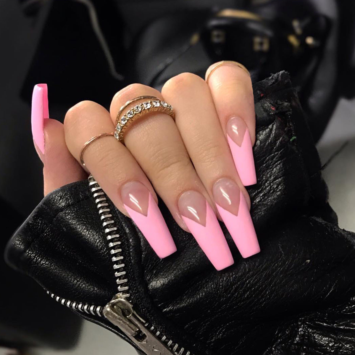 Unhas postiças francesas pequenas em V rosa, com remendo para unhas, acabamento em nail art, unhas postiças removíveis｜365nails