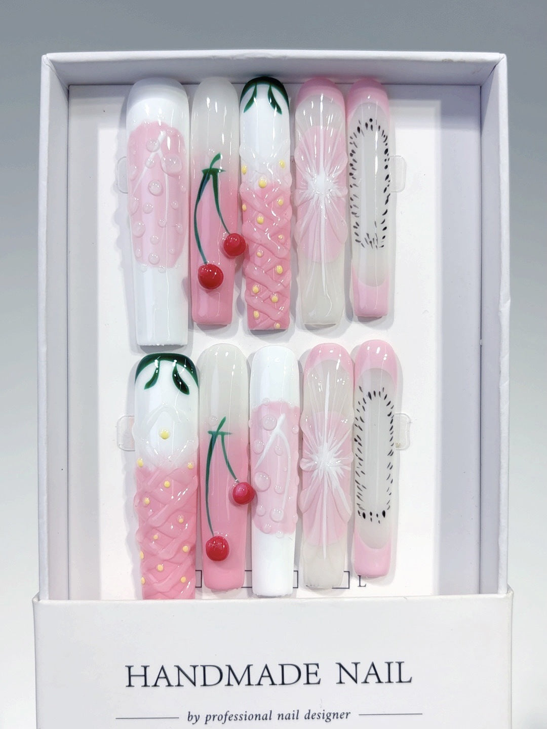 Unhas Postiças em Gel em Tons Pastel Fofas com Gelatina de Fruta de Cereja