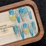 365nails: "Aqua Bloom" – Unhas Longas Coffin Feitas à Mão com Ondulação de Água 3D