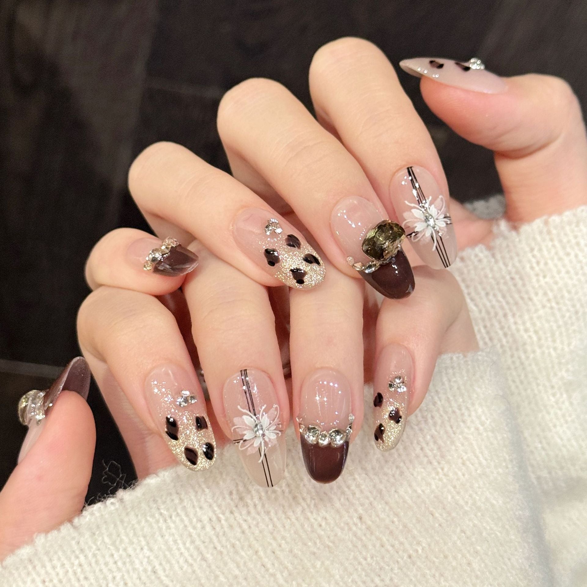 365nails: "Caramel Cocoa" – 3D Crystal & Polka Dot Handmade Oval Nails